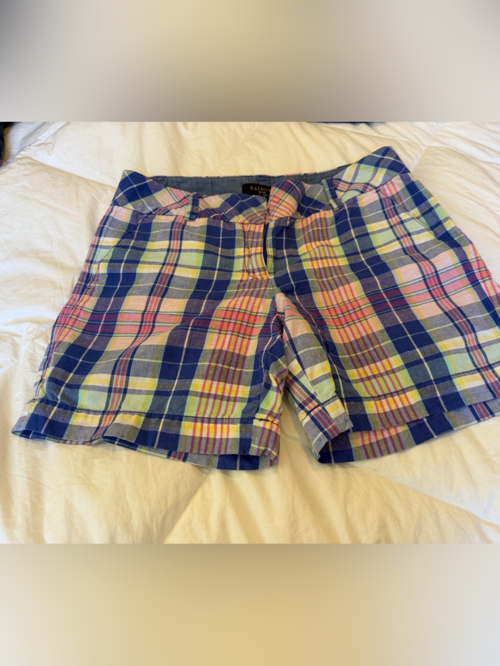Talbots Multi-Color Plaid Cotton Bermuda Shorts 6P. EUC